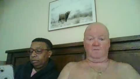 Snapshot of black_n_white4 chatting on 8, 12, 2024 black_n_white4 online show from 8, 12, 2024