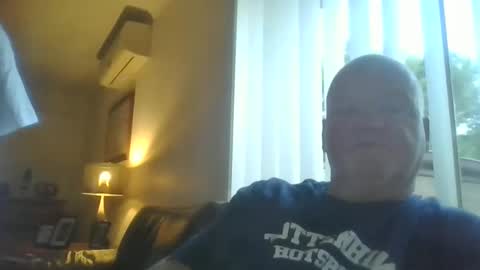Snapshot of black_n_white4 chatting on 25, 2, 2025 black_n_white4 online show from 25, 2, 2025