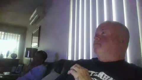 Snapshot of black_n_white4 chatting on 27, 2, 2025 black_n_white4 online show from 27, 2, 2025