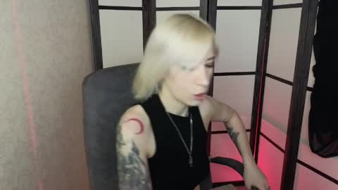 Emily online show from 27, 3, 2026