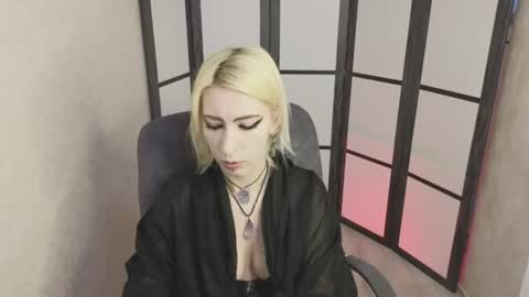 Emily online show from 25, 7, 2026