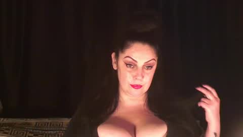 Sarah online show from 8, 3, 2026