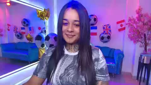 Snapshot of black_roseee chatting on 2, 7, 2026 Rousse online show from 2, 7, 2026