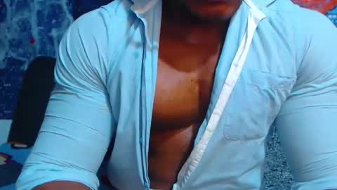 duglas online show from 30, 10, 2025