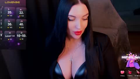 Snapshot of blackberry_star chatting on 5, 3, 2025 blackberry_star online show from 5, 3, 2025