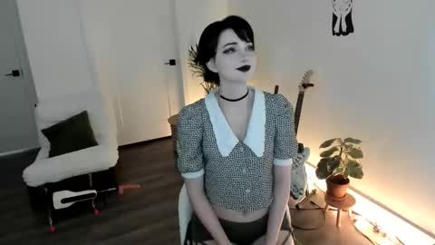 Snapshot of blackberryfizz chatting on 16, 10, 2025 Ella online show from 16, 10, 2025