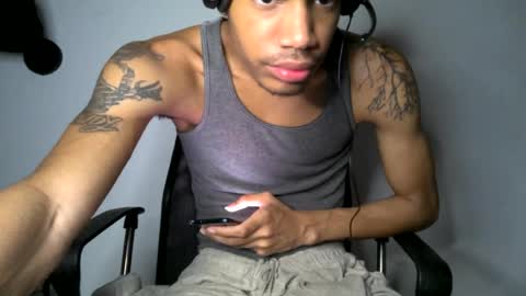 Snapshot of blackbulltitus chatting on 10, 7, 2026 BlackBullTitus online show from 10, 7, 2026