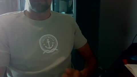 Snapshot of blackguitar69 chatting on 6, 7, 2026 blackguitar69 online show from 6, 7, 2026