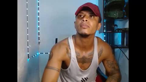 Snapshot of blackmen117uncs chatting on 16, 12, 2025 blackmen117uncs online show from 16, 12, 2025