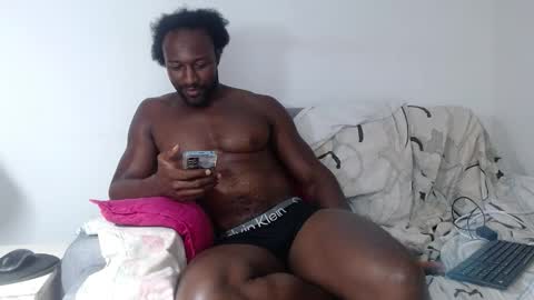 Snapshot of blacknikes chatting on 7, 2, 2026 Twtter 1MikeBeckford Onlyfns beckfordmike online show from 7, 2, 2026