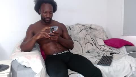 Snapshot of blacknikes chatting on 9, 2, 2026 Twtter 1MikeBeckford Onlyfns beckfordmike online show from 9, 2, 2026