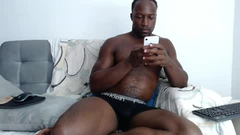 Snapshot of blacknikes chatting on 9, 5, 2026 Twtter 1MikeBeckford Onlyfns beckfordmike online show from 9, 5, 2026