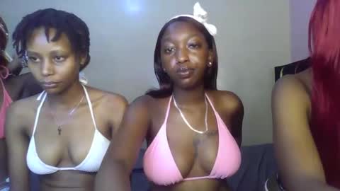 blackqueen2030 online show from 15, 4, 2026