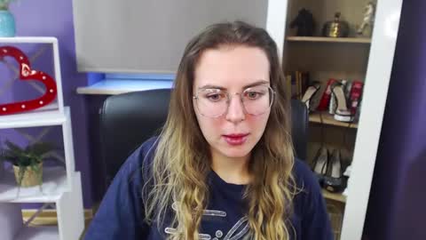 Z O E Y online show from 21, 12, 2024