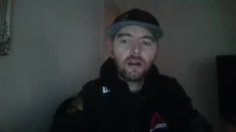 Snapshot of blackvswhite2022 chatting on 8, 1, 2025 blackvswhite2022 online show from 8, 1, 2025