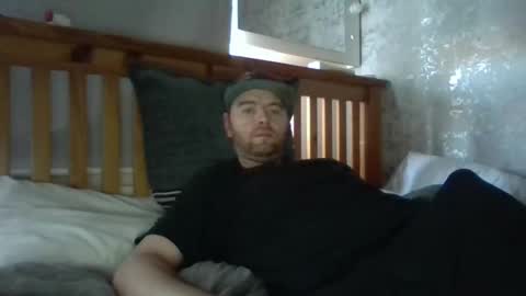 Snapshot of blackvswhite2022 chatting on 29, 1, 2025 blackvswhite2022 online show from 29, 1, 2025