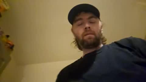 Snapshot of blackvswhite2022 chatting on 21, 11, 2025 blackvswhite2022 online show from 21, 11, 2025