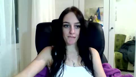 Snapshot of blacky_berry chatting on 10, 1, 2025 Ivy online show from 10, 1, 2025