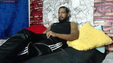 Snapshot of blade_foxx chatting on 26, 5, 2026 Richard online show from 26, 5, 2026
