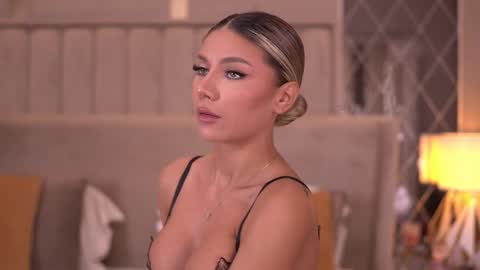 Snapshot of blairsanders chatting on 27, 10, 2025 BlairSanders online show from 27, 10, 2025