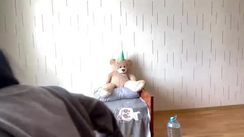 Mila online show from 28, 3, 2026