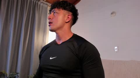 Blake Levi  Independent Model online show from 23, 12, 2024