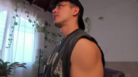 Snapshot of blake_levi chatting on 14, 7, 2026 Blake Levi Independent Model online show from 14, 7, 2026