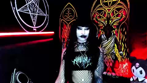 Snapshot of blasphemiangxrl chatting on 28, 9, 2025 online show from 28, 9, 2025