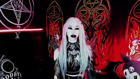 Snapshot of blasphemiangxrl chatting on 29, 11, 2025 online show from 29, 11, 2025