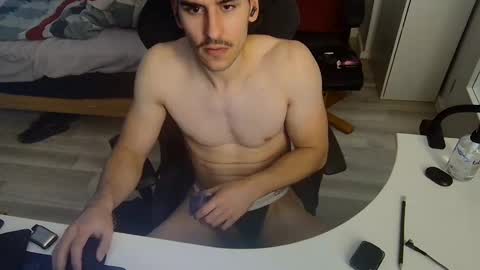 Snapshot of blazinghoney chatting on 18, 12, 2024 Honey online show from 18, 12, 2024