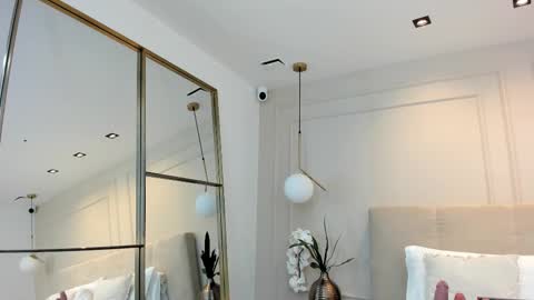 BLEYDI  online show from 7, 3, 2025