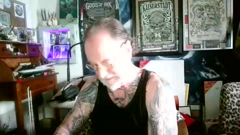 blindsurfer780299 online show from 27, 2, 2026