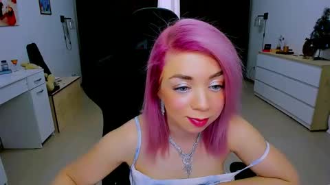 Snapshot of blinkofeyes chatting on 2, 12, 2024 Nicole online show from 2, 12, 2024