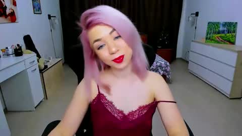 Nicole online show from 16, 12, 2024