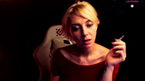blond_ice_ann online show from 28, 7, 2026