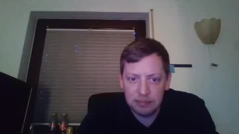 Snapshot of blonde32m chatting on 1, 1, 2025 blonde32m online show from 1, 1, 2025