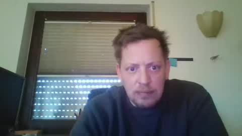 Snapshot of blonde32m chatting on 18, 1, 2025 blonde32m online show from 18, 1, 2025