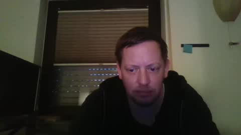 Snapshot of blonde32m chatting on 2, 2, 2025 blonde32m online show from 2, 2, 2025