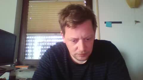 Snapshot of blonde32m chatting on 16, 2, 2025 blonde32m online show from 16, 2, 2025