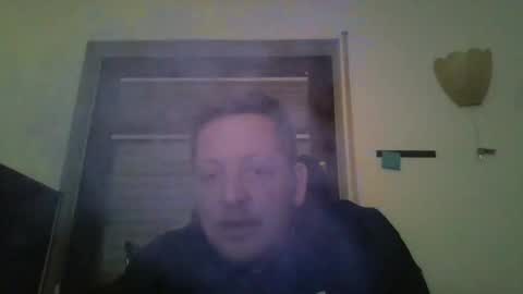 Snapshot of blonde32m chatting on 8, 11, 2025 blonde32m online show from 8, 11, 2025