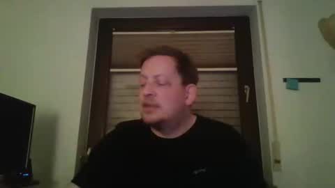 Snapshot of blonde32m chatting on 30, 11, 2025 blonde32m online show from 30, 11, 2025