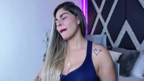 Snapshot of blonde_cat1515 chatting on 14, 5, 2026 alejandra online show from 14, 5, 2026