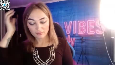 Meryem online show from 27, 10, 2025