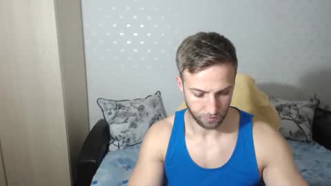 Snapshot of blondeagle chatting on 4, 12, 2024 Mr Blond online show from 4, 12, 2024