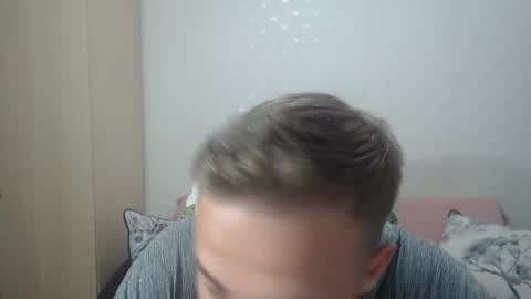 Snapshot of blondeagle chatting on 14, 4, 2026 Mr Blond online show from 14, 4, 2026