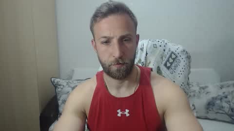 Snapshot of blondeagle chatting on 29, 4, 2026 Mr Blond online show from 29, 4, 2026