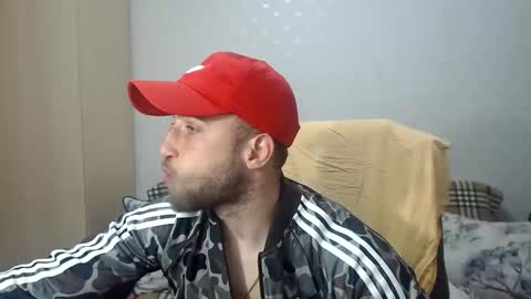 Snapshot of blondeagle chatting on 28, 5, 2026 Mr Blond online show from 28, 5, 2026