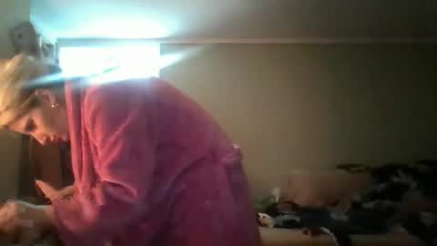 Snapshot of blondebellaaa3 chatting on 8, 12, 2024 Gia online show from 8, 12, 2024