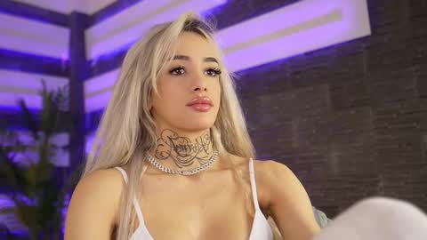 blondie_muller online show from 18, 12, 2025