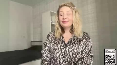 blondie_xoxoxo online show from 25, 2, 2026